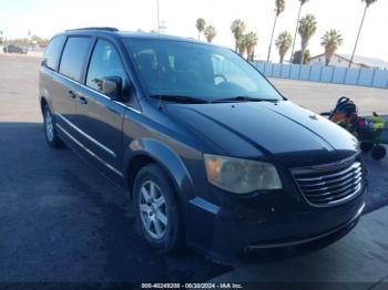  Salvage Chrysler Town & Country