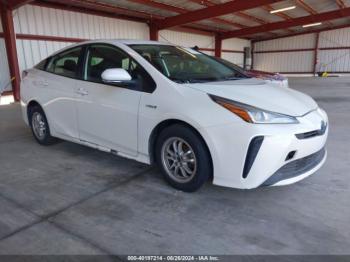  Salvage Toyota Prius