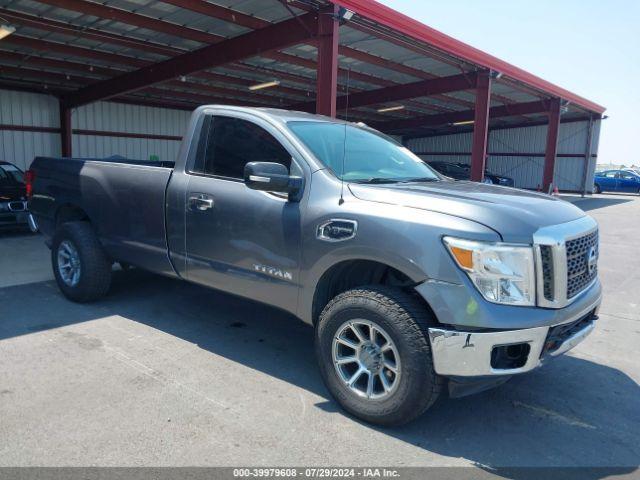  Salvage Nissan Titan