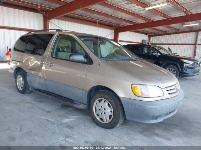  Salvage Toyota Sienna