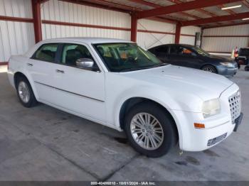  Salvage Chrysler 300