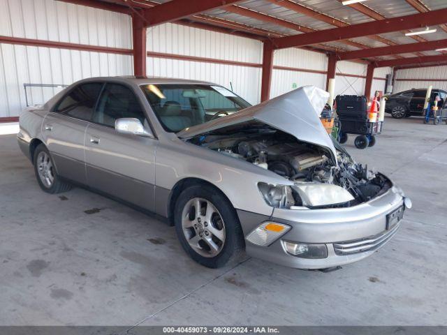  Salvage Lexus Es