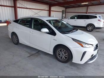  Salvage Toyota Prius