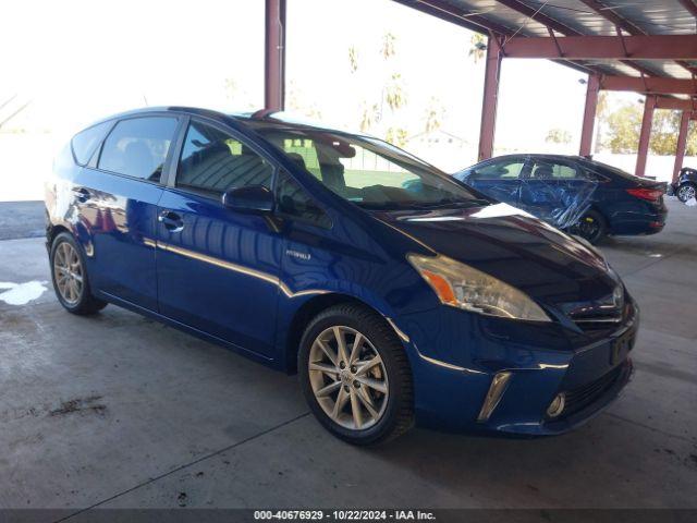  Salvage Toyota Prius v