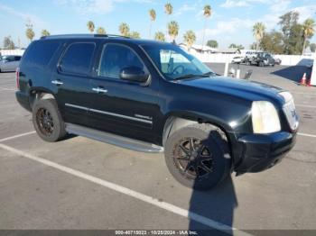  Salvage GMC Yukon