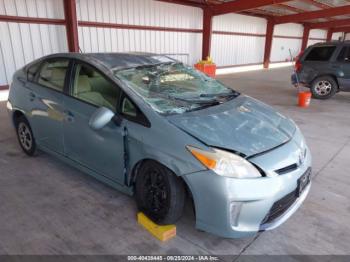  Salvage Toyota Prius