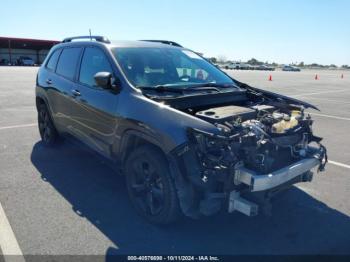  Salvage Jeep Cherokee