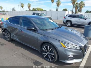  Salvage Nissan Altima