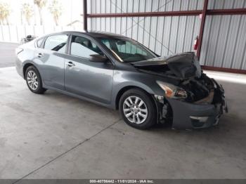  Salvage Nissan Altima