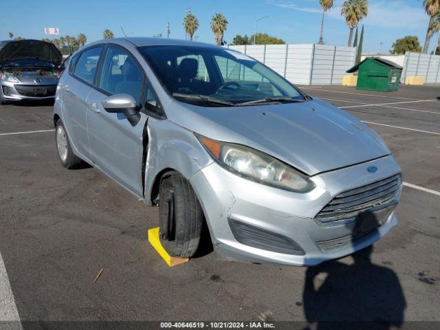  Salvage Ford Fiesta