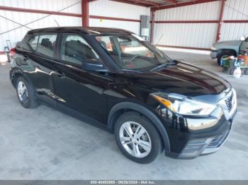  Salvage Nissan Kicks