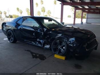  Salvage Dodge Challenger