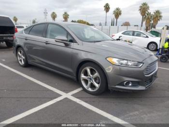  Salvage Ford Fusion