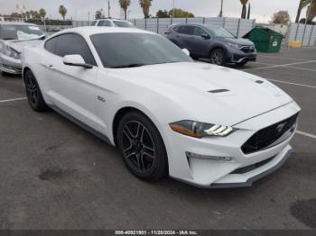  Salvage Ford Mustang