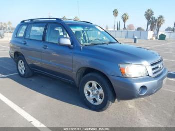  Salvage Toyota Highlander