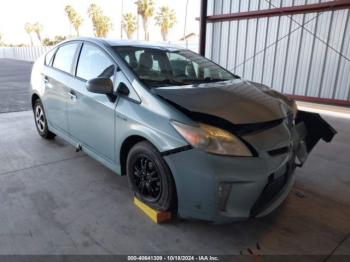  Salvage Toyota Prius