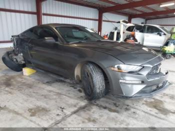  Salvage Ford Mustang