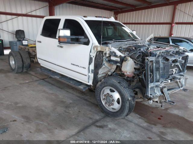  Salvage General Motors Sierra 3500HD