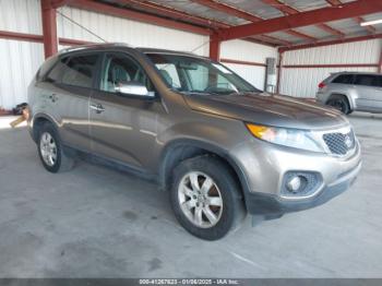  Salvage Kia Sorento