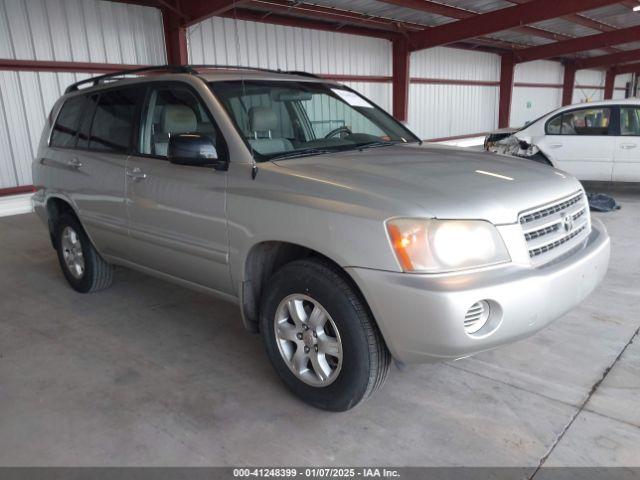  Salvage Toyota Highlander