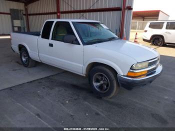  Salvage Chevrolet S-10