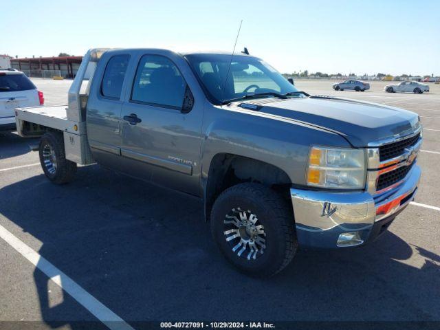  Salvage Chevrolet Silverado 2500