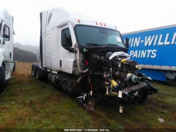  Salvage Freightliner Cascadia 126