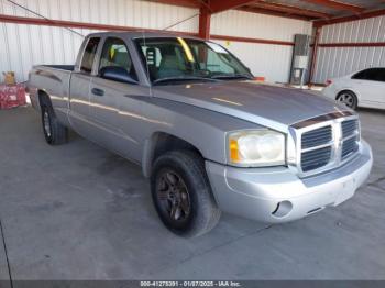  Salvage Dodge Dakota