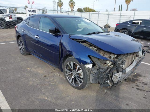  Salvage Nissan Maxima