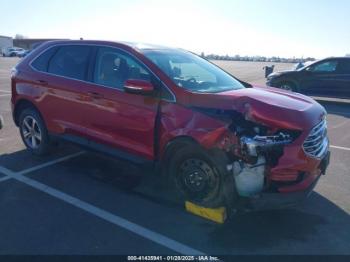  Salvage Ford Edge