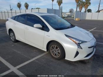  Salvage Toyota Prius