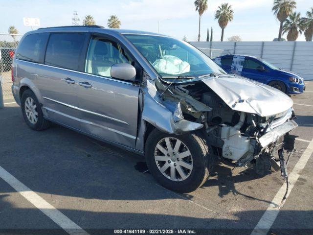  Salvage Chrysler Town & Country