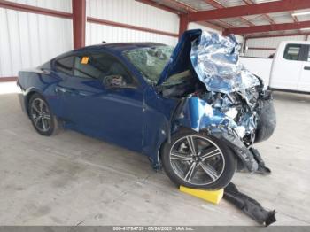  Salvage Ford Mustang