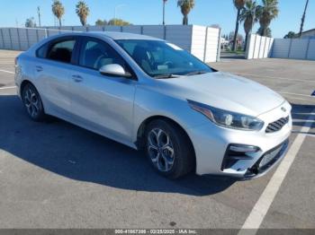  Salvage Kia Forte