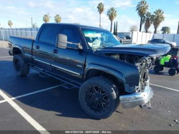  Salvage Chevrolet Silverado 2500