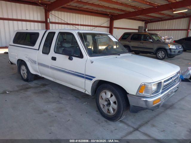  Salvage Toyota Pickup