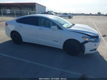  Salvage Ford Fusion