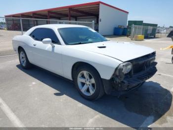  Salvage Dodge Challenger