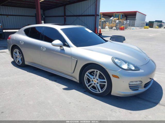  Salvage Porsche Panamera