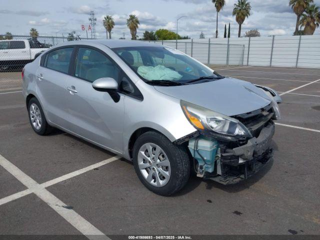  Salvage Kia Rio