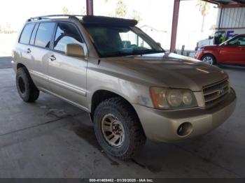  Salvage Toyota Highlander