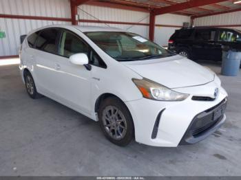  Salvage Toyota Prius v