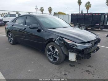  Salvage Hyundai ELANTRA