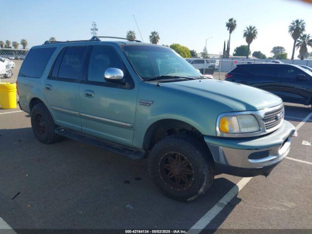  Salvage Ford Expedition