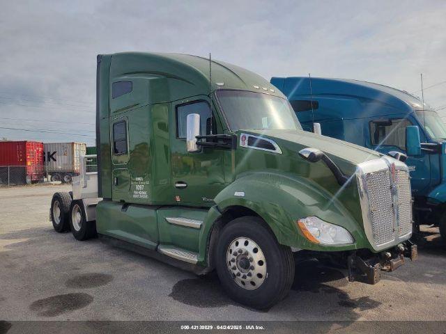  Salvage Kenworth T680