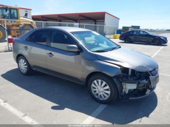 Salvage Kia Forte