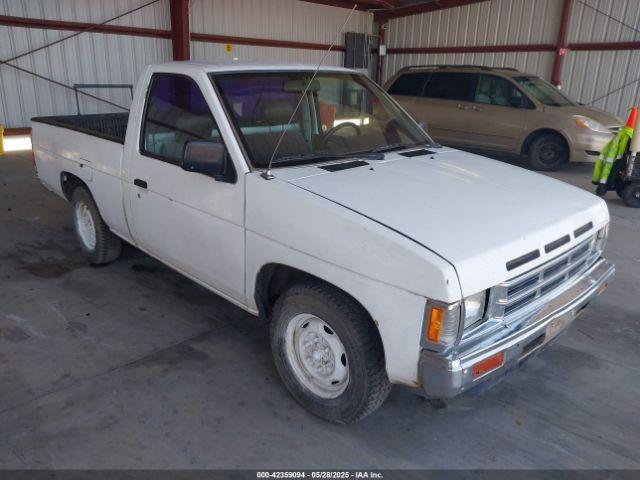  Salvage Nissan D21
