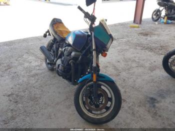  Salvage Honda Cb700