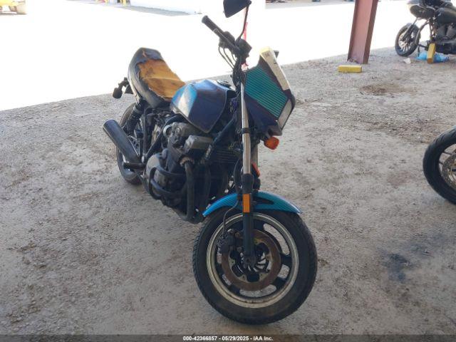  Salvage Honda Cb700