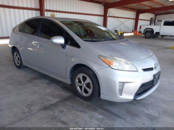 Salvage Toyota Prius